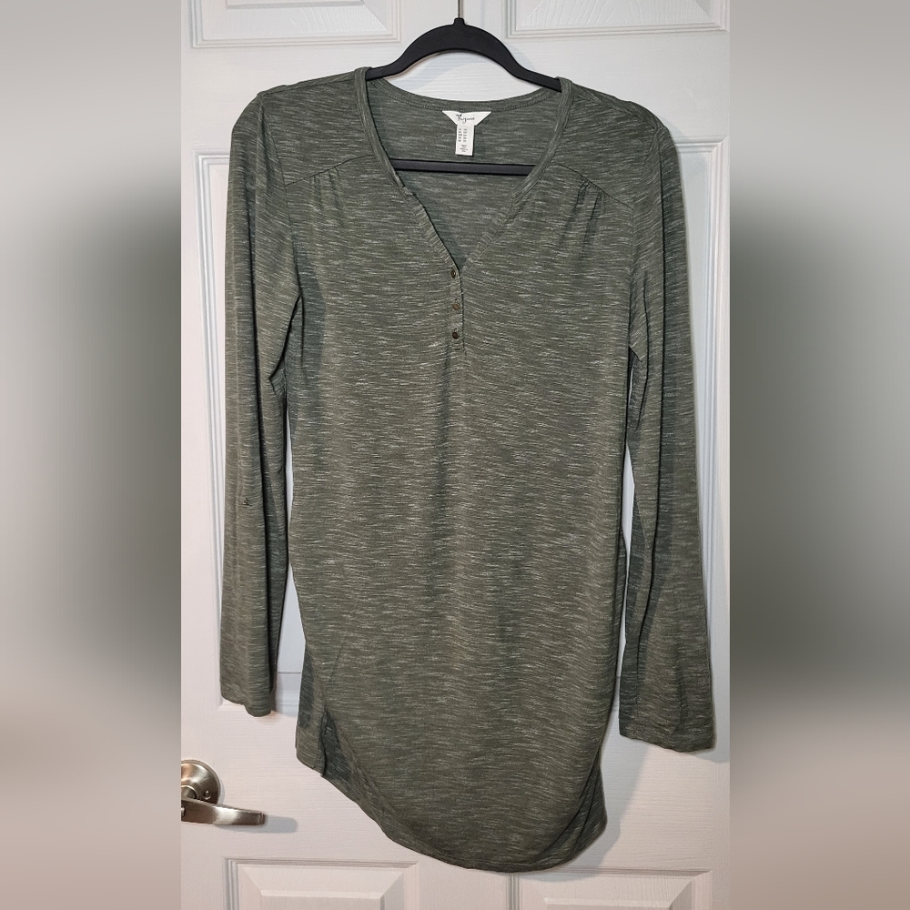 Thyme • Women's Maternity Long Sleeve Shirt • Size Small